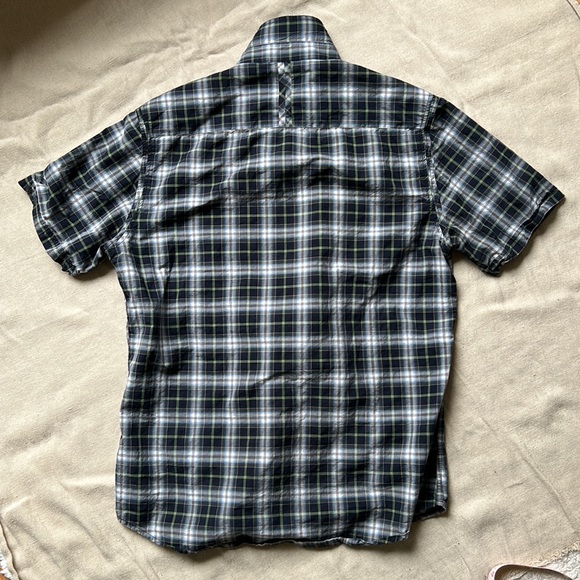 7 Diamonds navy/gray/green/white plaid 2-pocket short sleeve shirt EUC - Picture 2 of 9
